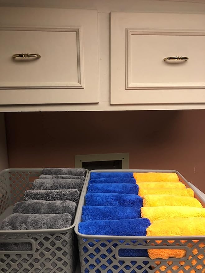 Plush Edgeless Microfiber Towel - Image 3