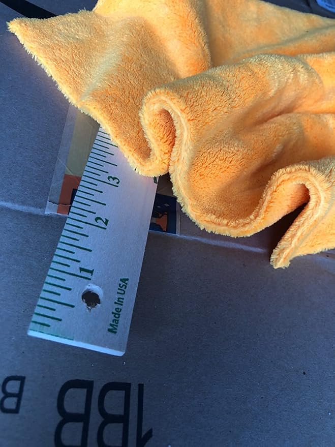 Plush Edgeless Microfiber Towel - Image 5